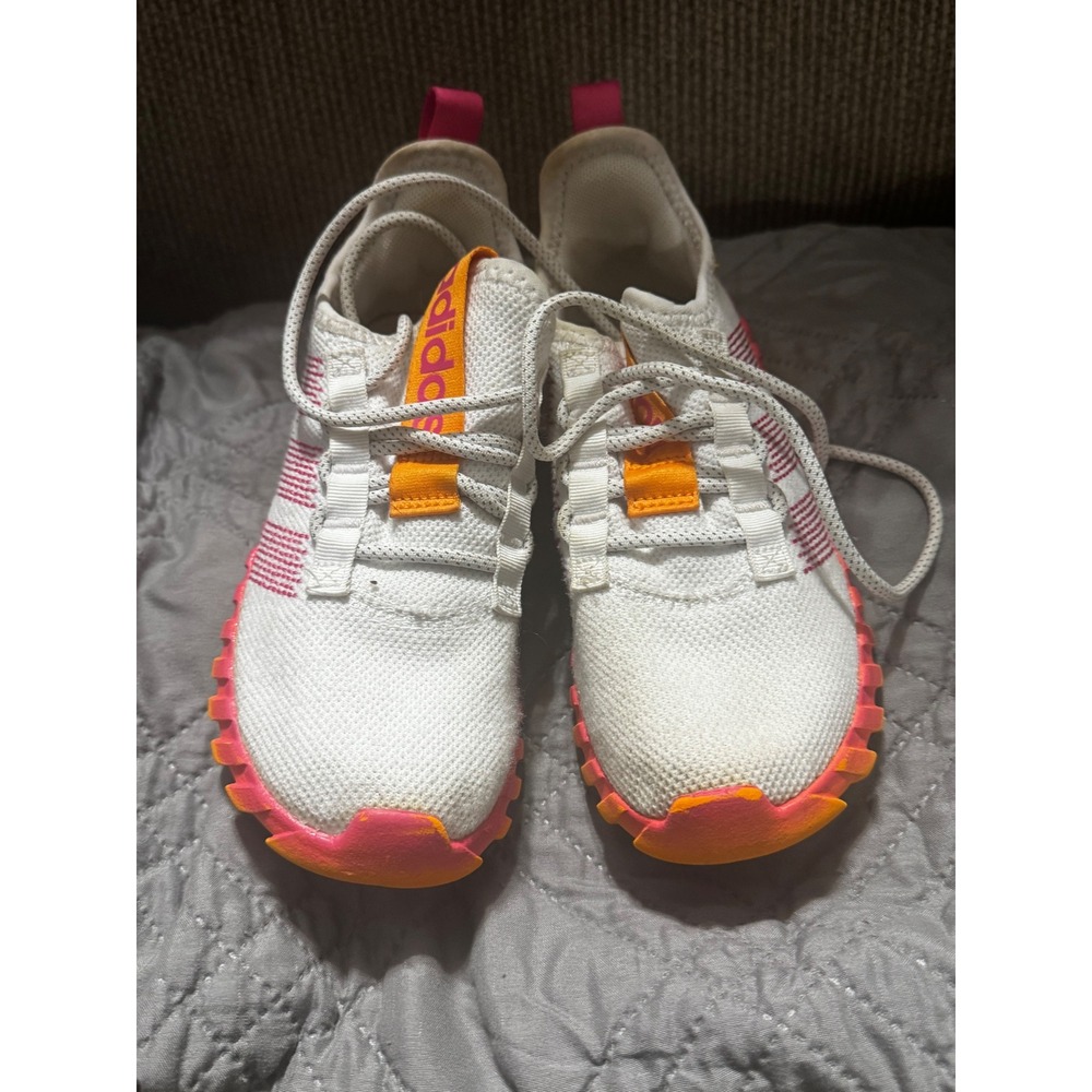 Adidas Questar Flow Kids Sneakers White Pink Orange Gradient US 2 Athletic Shoes